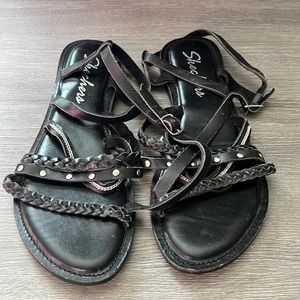 Sketchers sandals